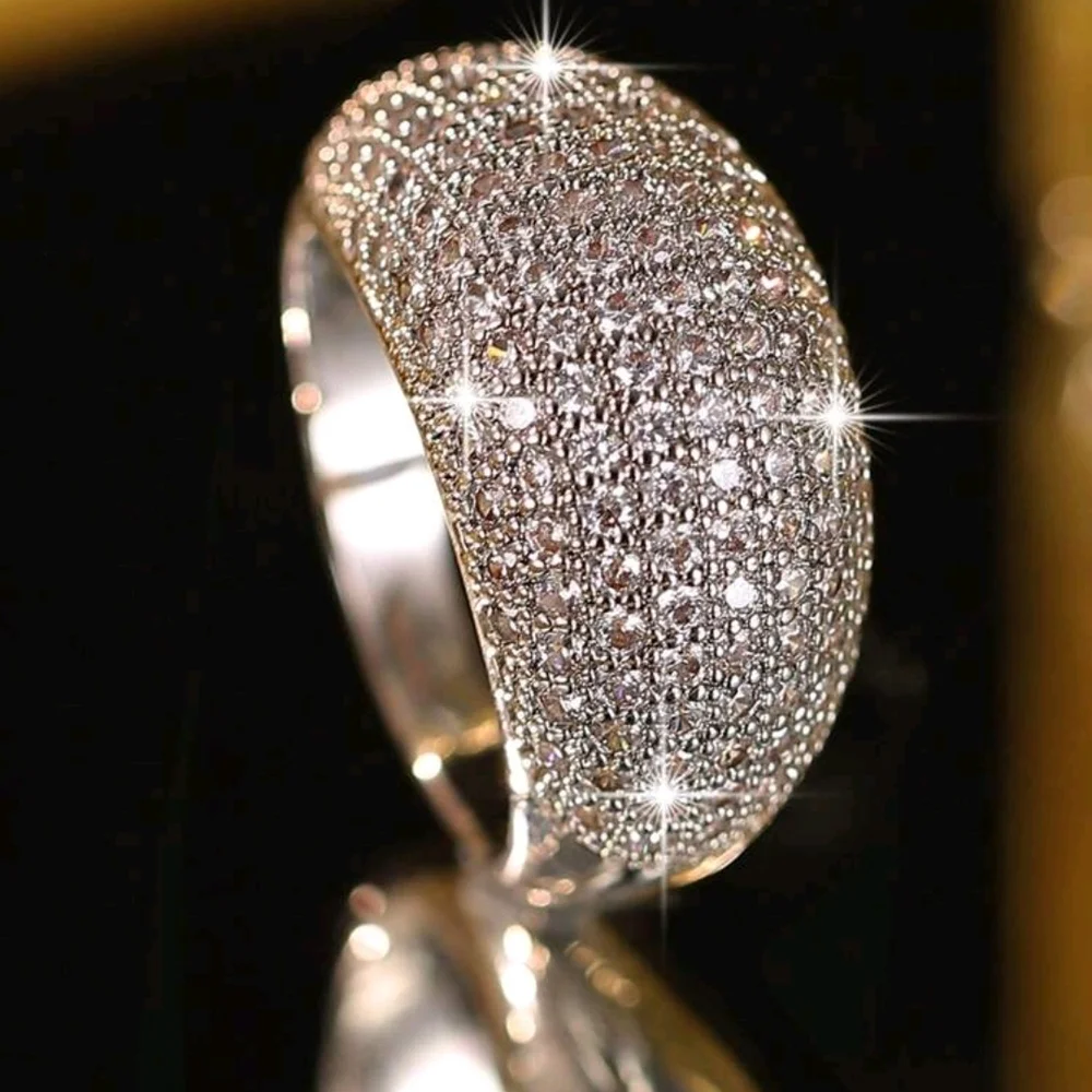 Luxury Oval AAA Cubic Zirconia Fashion Ring | Perfect Gift - Picture 2 of 8